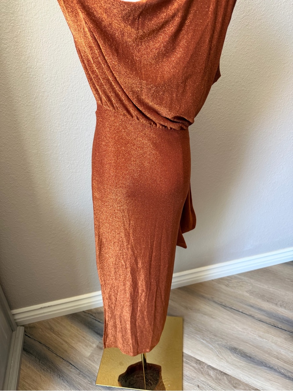 NWT Petal & Pup One-Shoulder Metallic Copper-Orange Draped Dress Santiago, Med - Picture 7 of 10